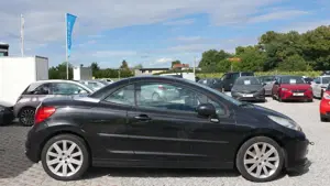 Peugeot 207 MOTORSCHADEN !  Sitzheizung Klimaautomatik AUX MP3 Bild 2