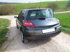 Renault Megane 1.6 Avantage Bild 4