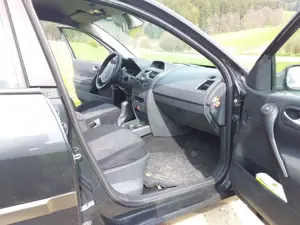 Renault Megane 1.6 Avantage Bild 5
