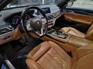 BMW 740 740e Perfm/Soft Close/Memory/Head-Up/360/ NAVI/ACC Bild 5