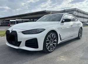 BMW 440 M440 i xDrive Gran Coupe M Sport Pro Bild 4