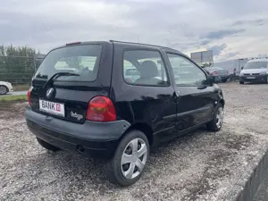 Renault Twingo Plus 1.2 Benzin Bild 5