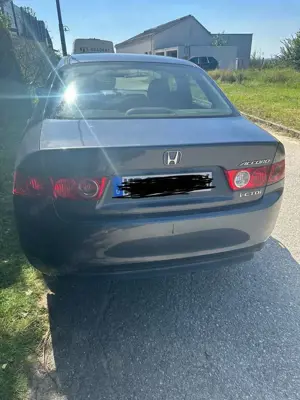 Honda Accord 2.2i-CTDi Executive Bild 2