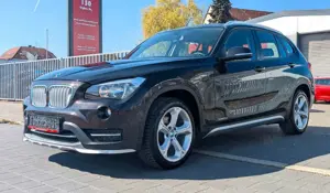 BMW X1 18 d xDrive / X Line / Panorama / AHK