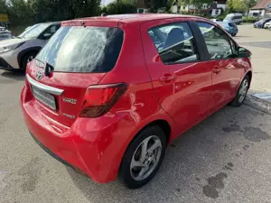 Toyota Yaris Hybrid 1.5 VVT-i Comfort Bild 5