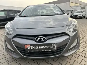 Hyundai i30 Kombi 1.4 CRDi DPF Trend cw*GARANTIE*SERVOLENKU... Bild 3