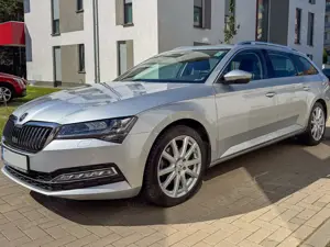 Skoda Superb Superb Combi 2.0 TDI DSGStyle
