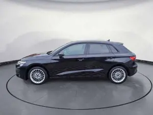 Audi A3 35 TFSI Sportback advanced *S-TRONIC*NAVI*LED Bild 3