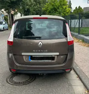 Renault Scenic 1.9 dCi FAP Avantage