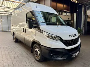 Iveco Others Daily 3.0 D 3520L L3H2 AUTOMATIK CAM 3,5tAHK LED Bild 2