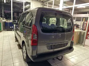 Peugeot Partner Tendance , AHK