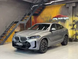 BMW X6 30d xDrive M Sport~PANO~HUD~BELÜFTUNG~LIFT Bild 3