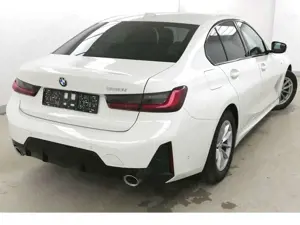 BMW 320 320i M Sportpaket GSD HeadUp ACC Memory Sound Bild 4