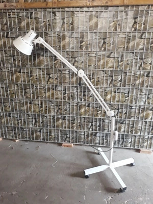 Rotlicht Wärmelampe mit Stativ, mit Dimmschalter