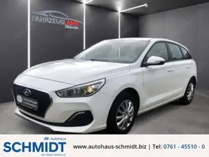 Hyundai i30 cw Select 1.4 Klima PDC Spurhalteass. Tempomat Ala