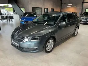 Skoda Octavia Combi 2.0 TDI Ambition Kamera LED Navi