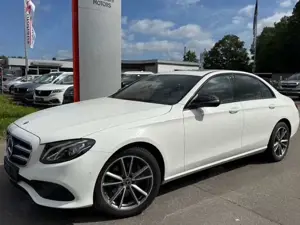 Mercedes-Benz E 200 E 200 4Matic Avantgarde