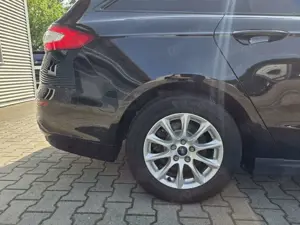 Ford Mondeo Turnier 2,0 TDCi Business Edition Bild 4