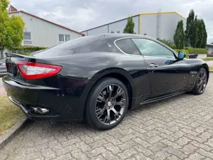 Maserati GranTurismo 4.7 V8 S Automatik Bild 4
