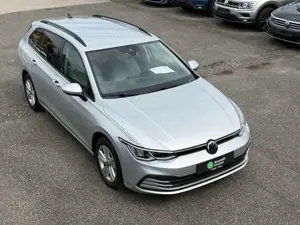 Volkswagen Golf Variant Life 2.0 TDI AHK LED PDC NAVI ACC
