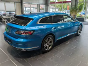 Volkswagen Arteon Shooting Brake 2.0 TSI OPF DSG R-Line AHK Bild 4