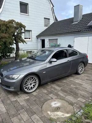 BMW 325 325i Coupe Aut.
