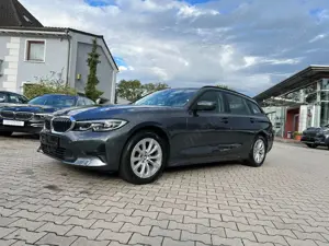BMW 318 d Touring Advantage *LED Navi ACC DAB Sitzh.*