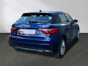 Audi A1 Sportback Advanced 25 TFSI Audi Phone Box Bild 3