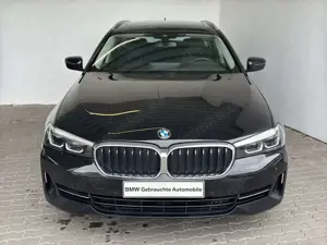 BMW 520 dA Tour. LiveCock.AHK.GSD.ParkAss.SHZ.Telef.