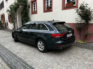 Audi A4 A4 Avant g-tron 2.0 TFSI sport Bild 2