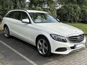 Mercedes-Benz C 220 C 220 (BlueTEC) d T 7G-TRONIC Exclusive