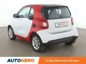 smart forTwo 1.0 Basis passion *TEMPO*SHZ* Bild 4