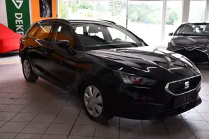 SEAT Leon Sportstourer 2.0 TDi LED NAVI PDC Bild 3