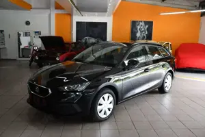 SEAT Leon Sportstourer 2.0 TDi LED NAVI PDC