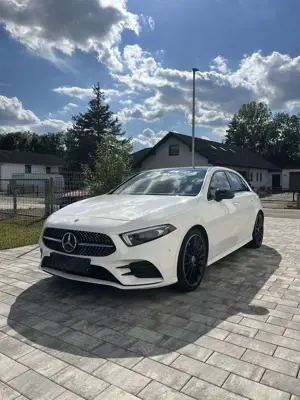 Mercedes-Benz A 250 A250 AMG Night-P /Garantie/ Pano/ E-Sitz/ Burmeste