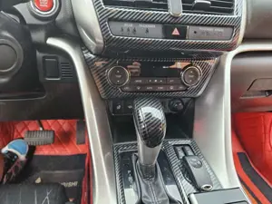 Mitsubishi Eclipse Cross 1.5 T-MIVEC ClearTec CVT 2WD Diamant Edition Bild 5