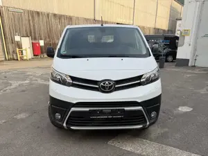 Toyota Proace Proace D-4D 2,0-l-D-4D L2 Meister