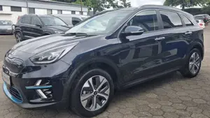 Kia Niro Spirit 64 kWh Anhängerkupplung 100 % Batterie Bild 4