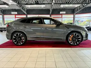 Lamborghini Urus BO+PANO+HUD+ACC+LASER Bild 5