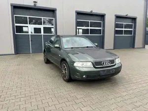 Audi A4 1.6 Bild 3