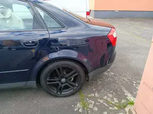 Audi A4 1.6 Bild 2
