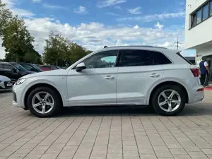Audi Q5 50 TDI quattro S line LED Navi Pano ACC Luft. Bild 2