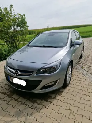 Opel Astra 150 Jahre Opel Bild 4