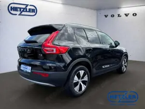 Volvo XC40 Momentum Pro 2WD T3 EU6d AHK Navi Digitales Cockpi Bild 3