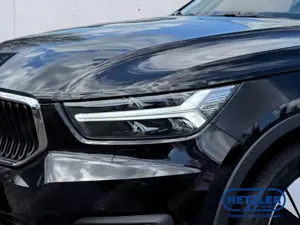 Volvo XC40 Momentum Pro 2WD T3 EU6d AHK Navi Digitales Cockpi Bild 5