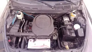 Lancia Y Y 1.2 Cosmopolitan 2002 Bild 3