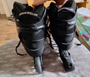 Inliner  mit  Karton 