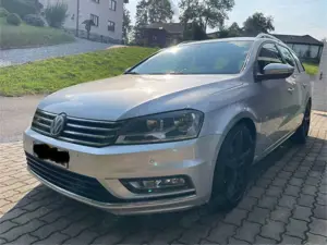 Volkswagen Passat Variant R-Line/ACC/AHK/SHZ/DCC/Sound Paket VB