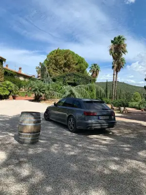 Audi A6 2.0 TDI ultra - Top Ausstattung - 8 fach bereift