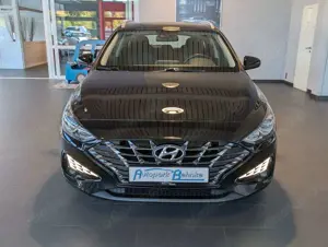 Hyundai i30 CRDi Aut*Kamera*CarPlay*Sitzheizung*Tempomat Bild 4